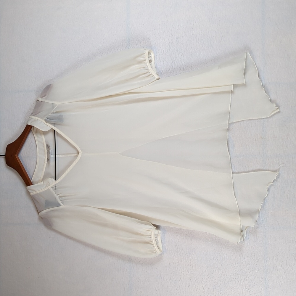 Jella Couture‎ White Sheer Open Back V Neck Elegant Blouse M